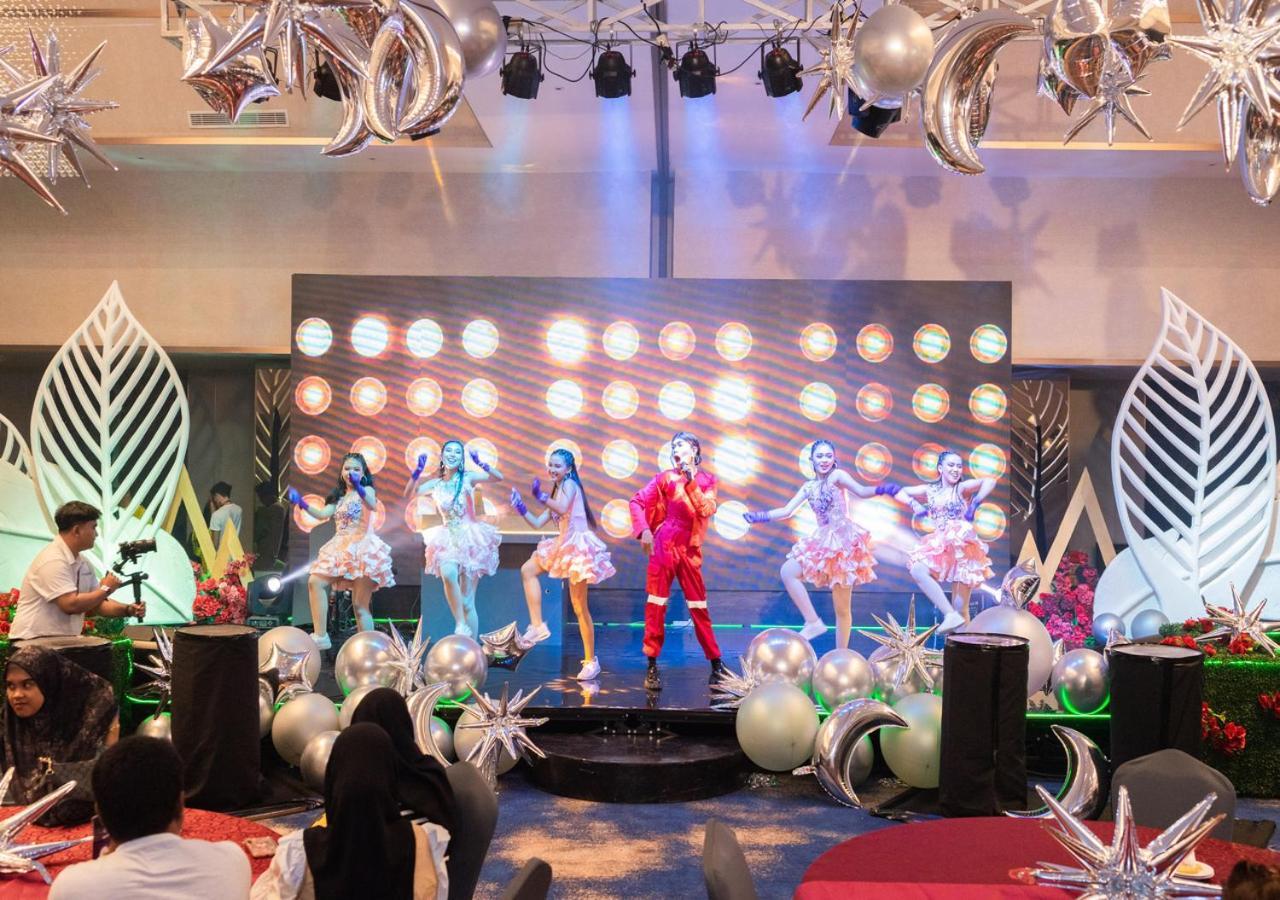 Pentacity Hotel Balikpapan Esterno foto