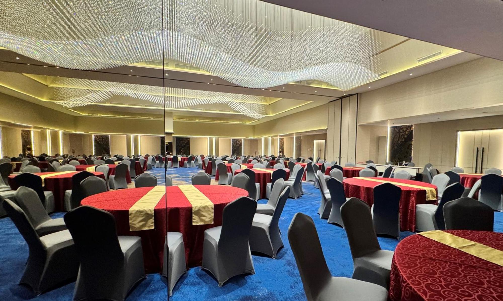Pentacity Hotel Balikpapan Esterno foto