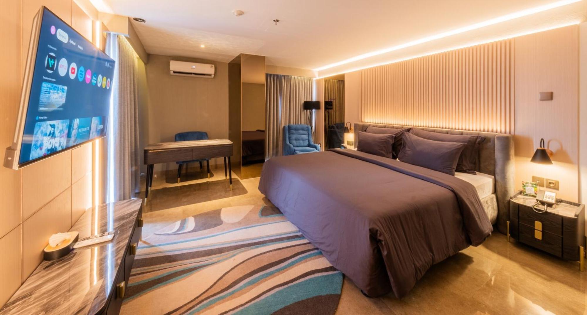 Pentacity Hotel Balikpapan Esterno foto