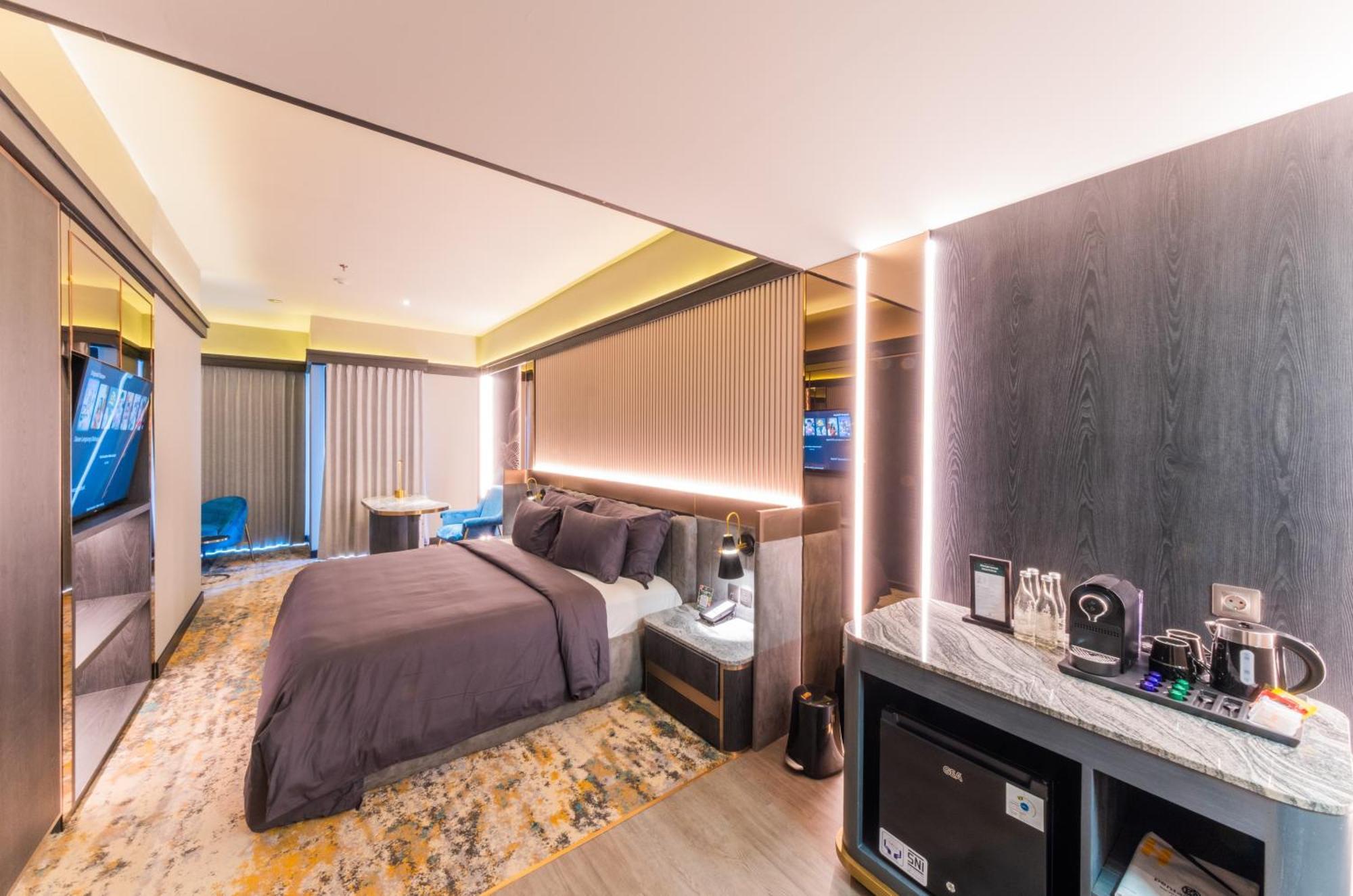 Pentacity Hotel Balikpapan Esterno foto