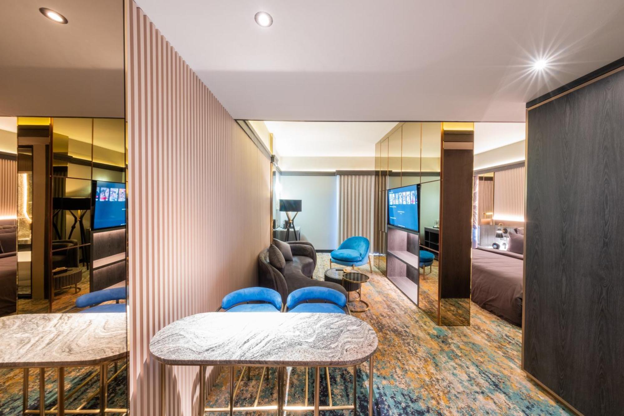 Pentacity Hotel Balikpapan Esterno foto